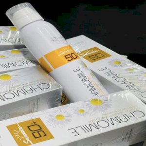 Chamomile Whitening Spray Sunscreen